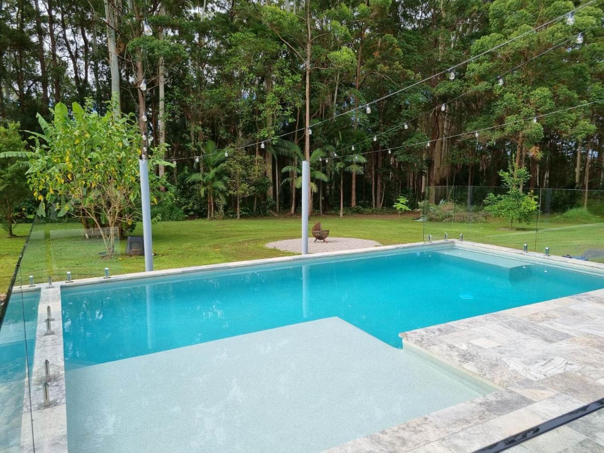 The Poolhaus Retreat - Peaceful Private Studio Valdora Εξωτερικό φωτογραφία